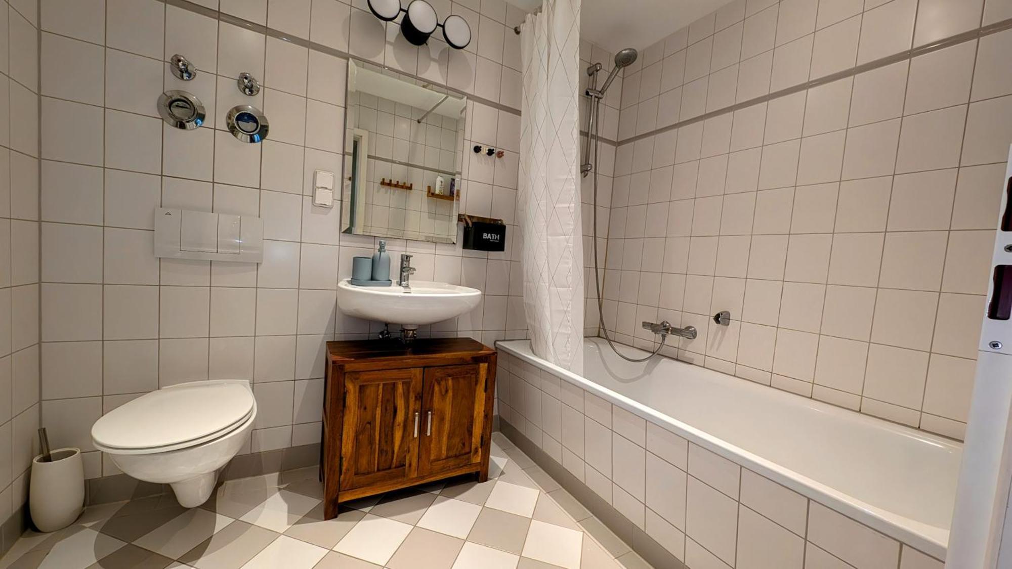 Grosszuegige Maisonette Ueber Dem Leipziger Zentrum Phòng bức ảnh